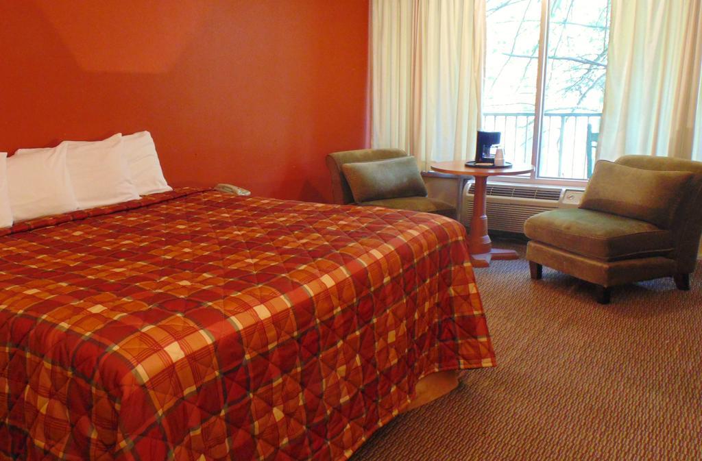 Terrace Inn On The Water Gatlinburg Værelse billede